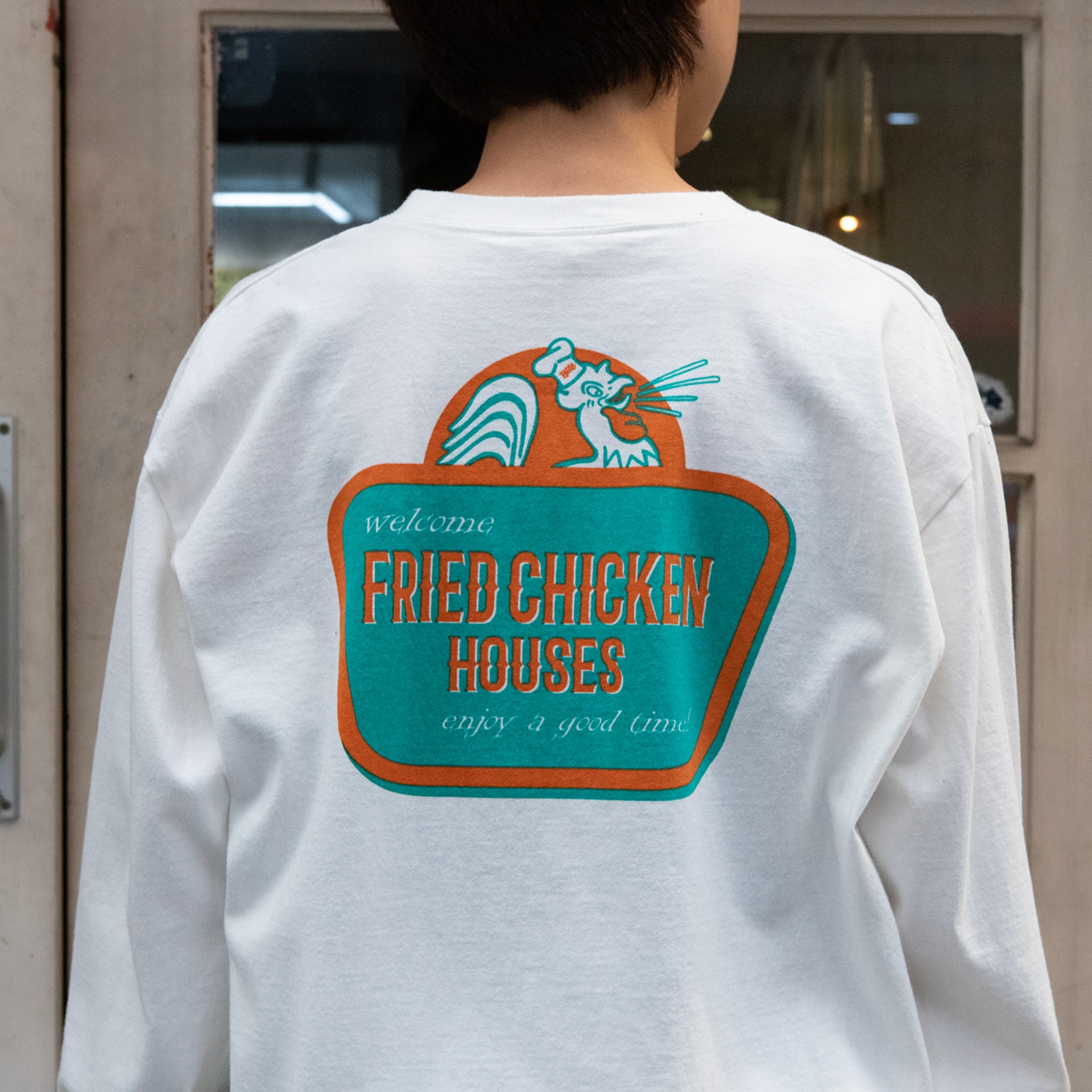 VINTAGE LIKE L/S PT-T SHIRT FRIED CHICKEN HOUSE (White)